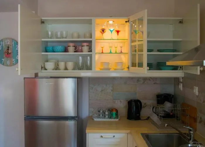 Sunny Luxury Apartment *